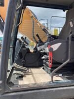 Hyundai HX220L Raupenbagger – Bild 4