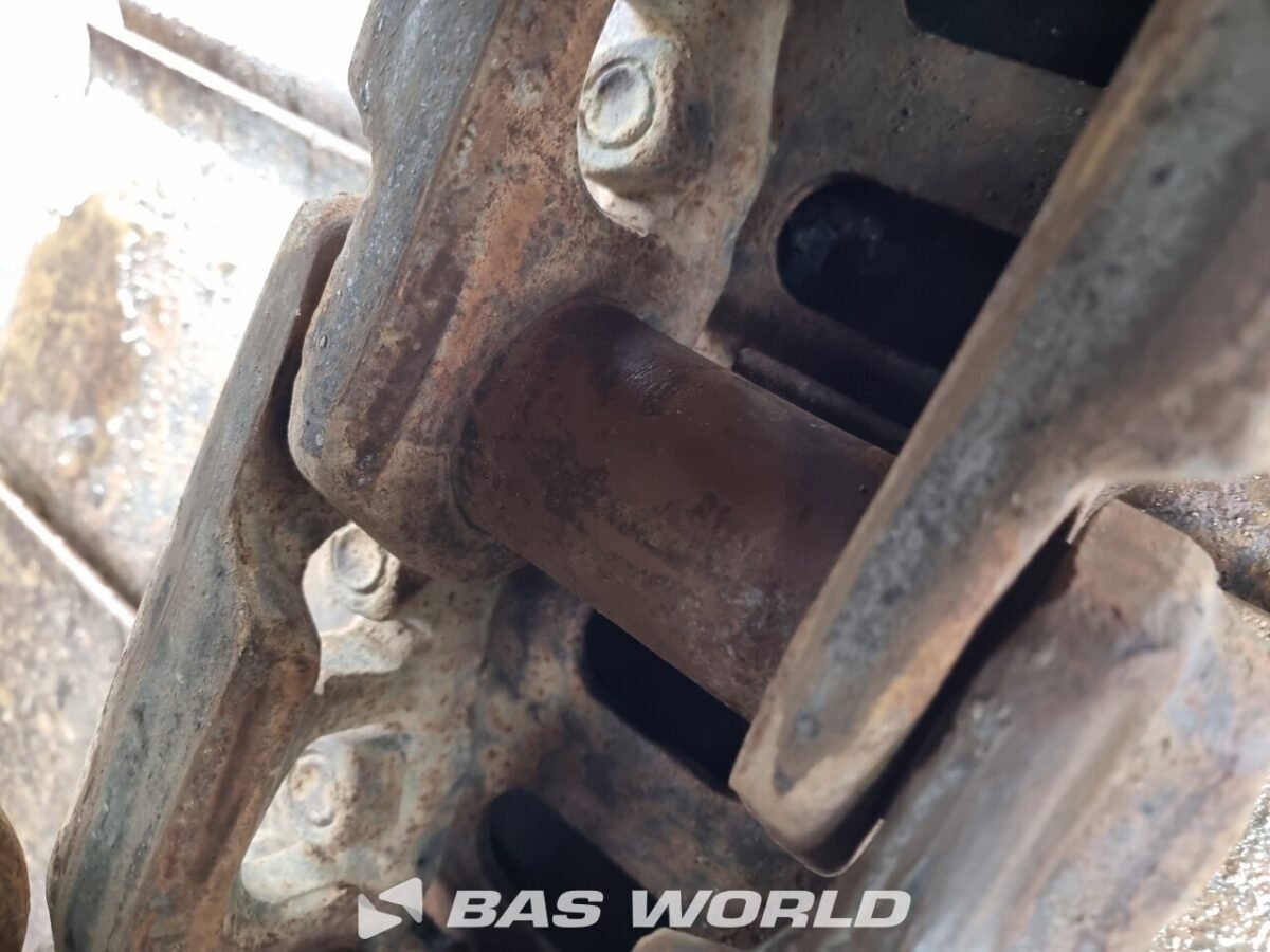 Komatsu PC228 US LC Raupenbagger – Bild 2