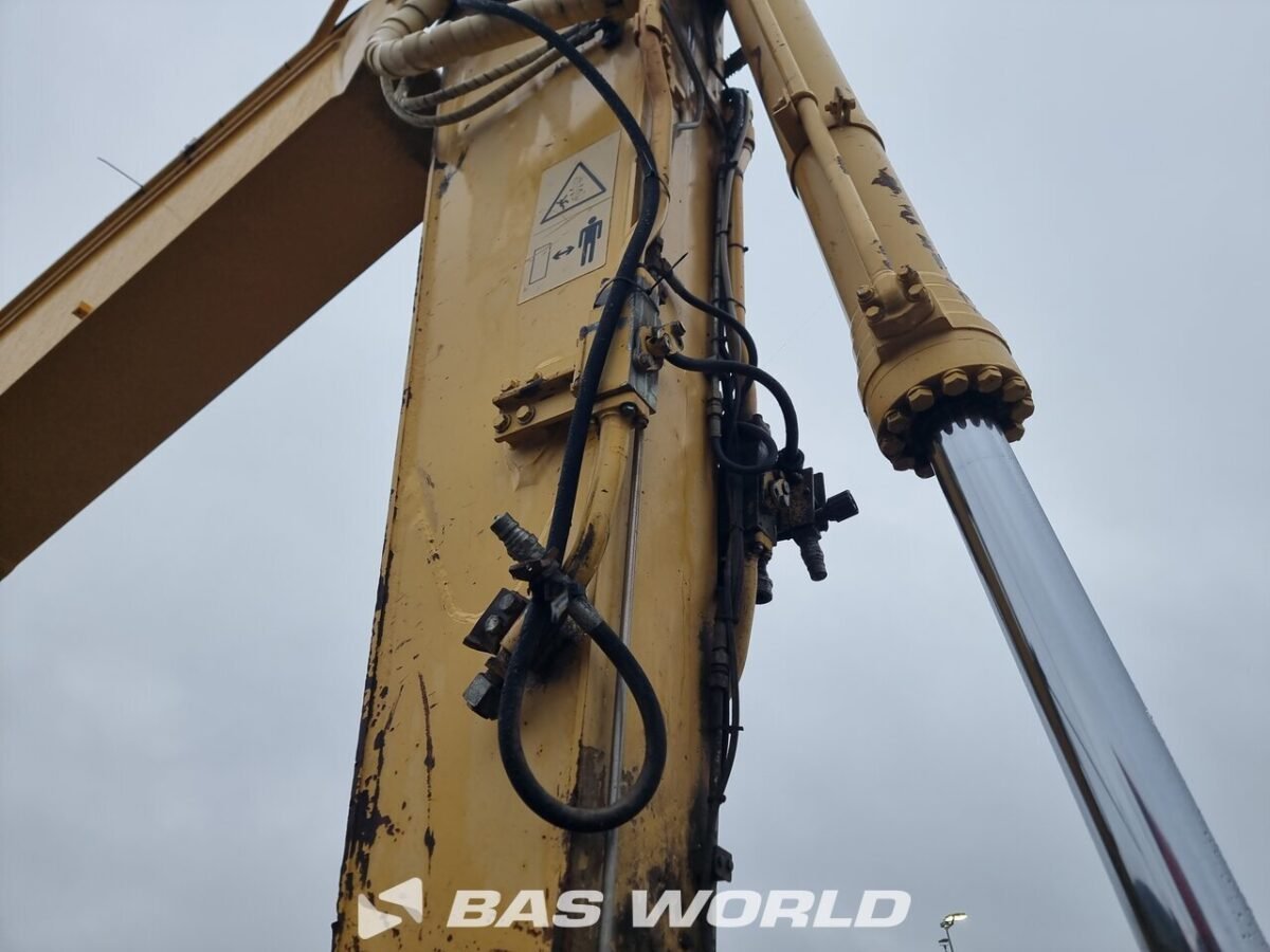 Komatsu PC228 US LC Raupenbagger – Bild 31