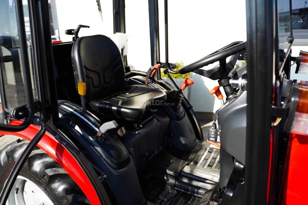 Massey Ferguson MF6028 4x4 – 28 PS / KABINE – Bild 22