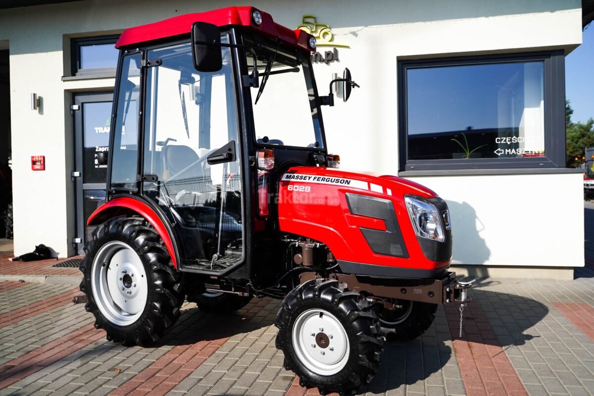 Massey Ferguson MF6028 4x4 – 28 PS / KABINE – Bild 6