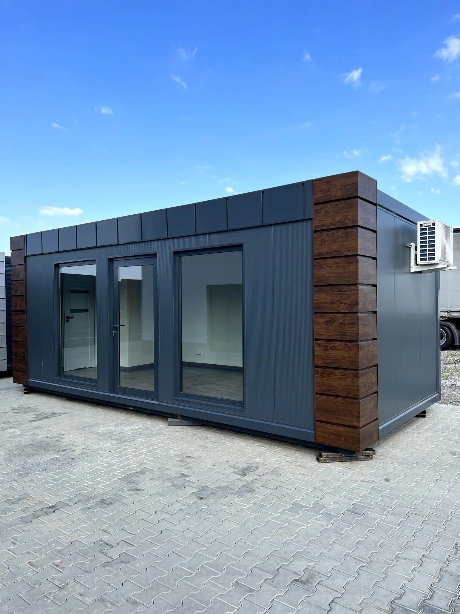 151 Vorgefertigtes Büro in einem Container, 10 m × 4 m – Bild 1